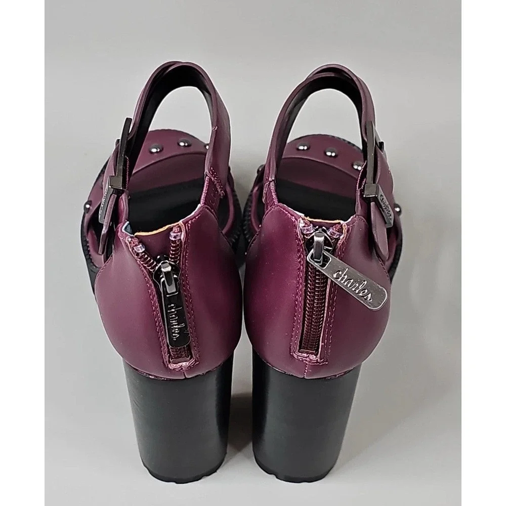 CHARLES BY CHARLES DAVID Vanden Studded Sandal Chunky 4